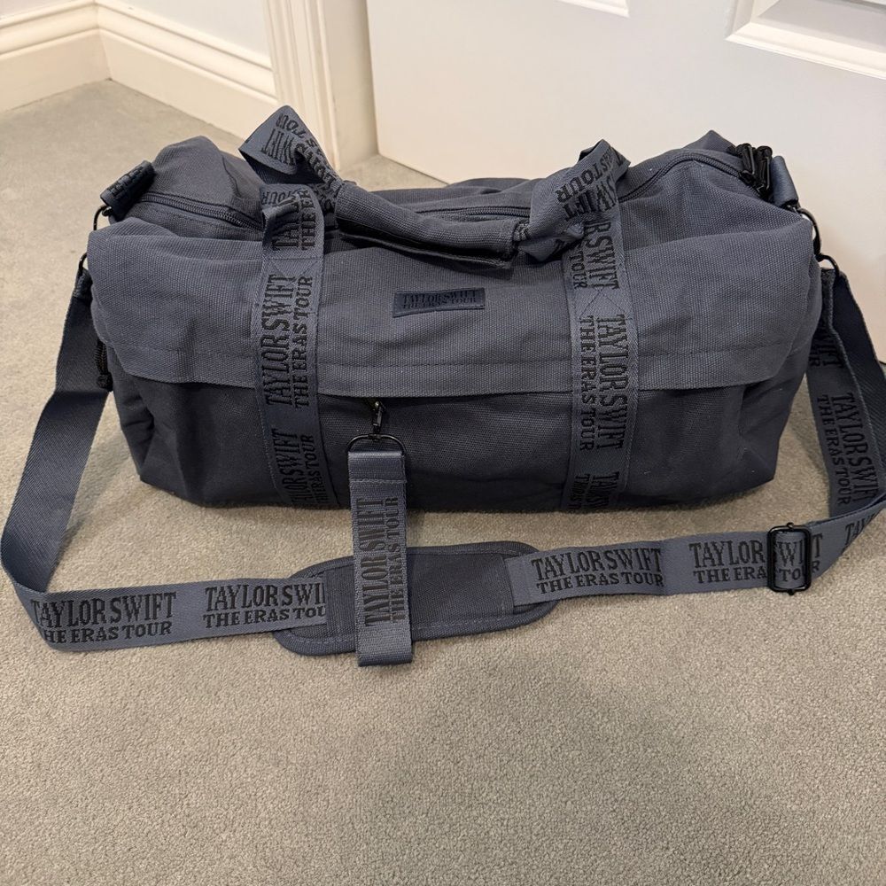 NWT - Official Taylor Swift Eras Tour Canvas Duffle Bag - Smoky Blue Grey - Picture 10 of 10